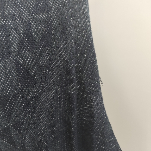 Roots | knit poncho shawl - Picture 7 of 10